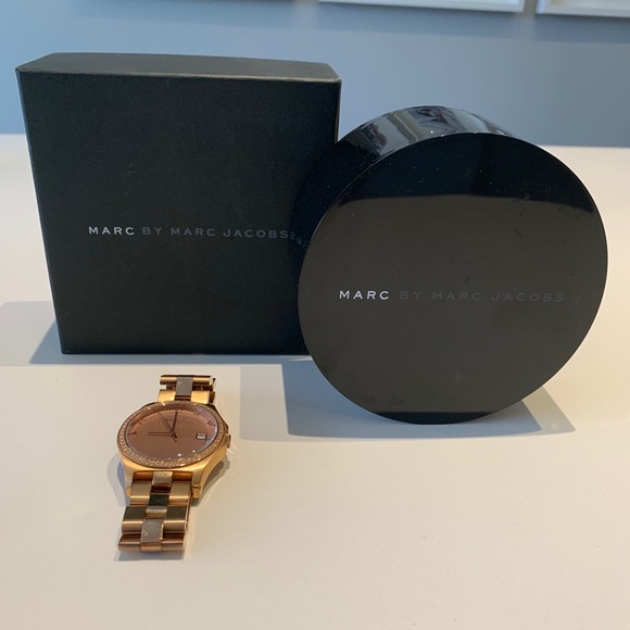 Marc by Marc Jacobs Henry MBM3357 Watch, Rose Gold - Picture 2 of 5